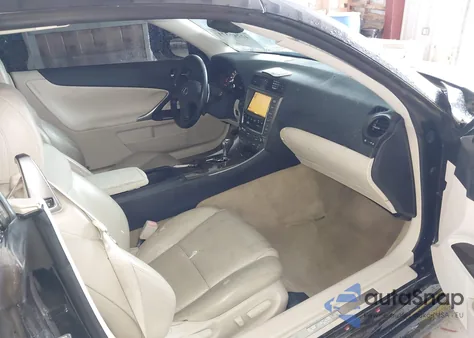 2010 Lexus Is 250C from USA, damaged, VIN JTHFF2C22A2513014